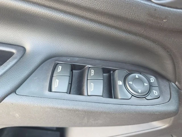 Used 2020 Gray Chevrolet LT image 28
