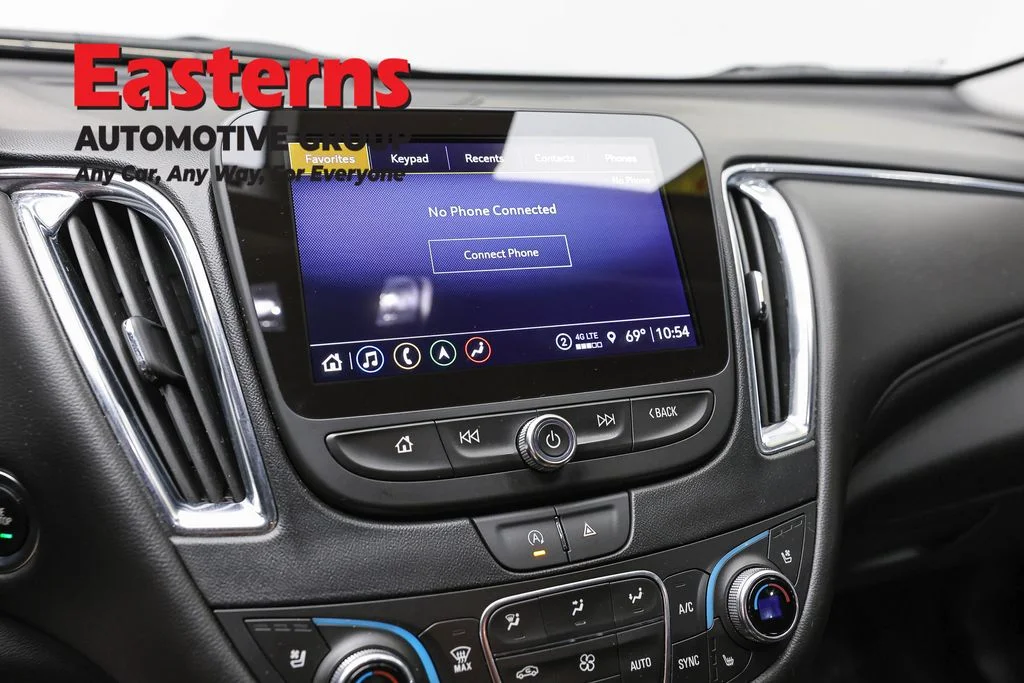 Used 2024 Black Chevrolet LT image 19