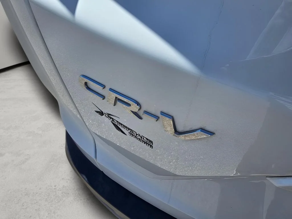 Used 2018 White Diamond Pearl Honda EX image 10