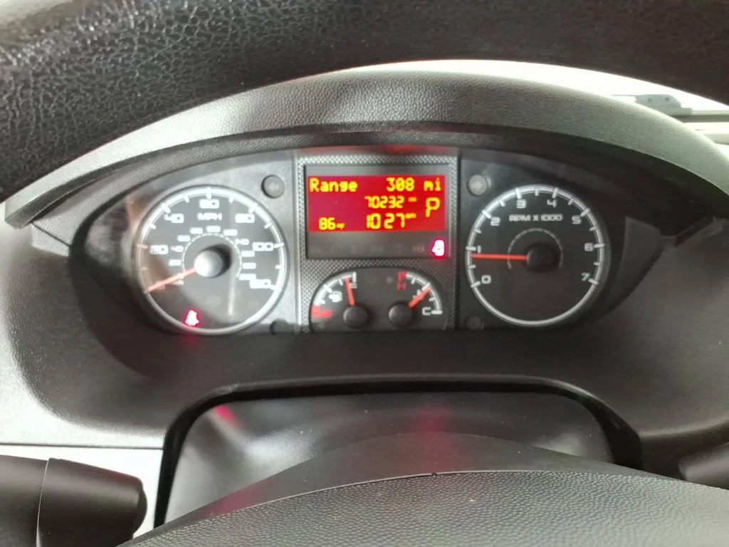 Used 2015 Red Ram High Roof image 19