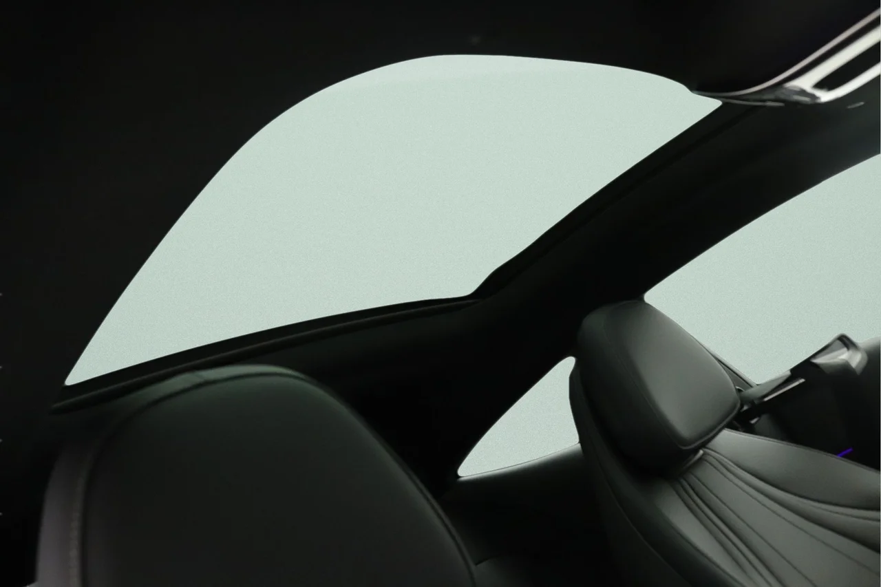 New 2026 MANUFAKTUR Alpine Grey Mercedes-Benz CLE 300 4MATIC® image 12
