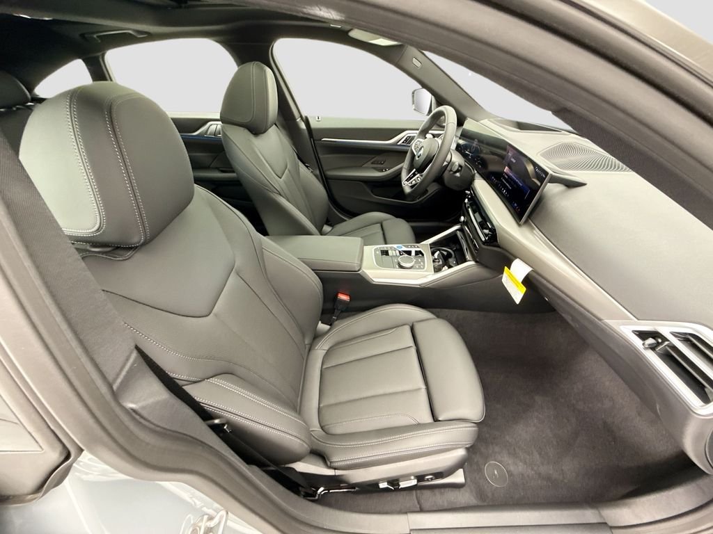New 2026 Gray Metallic BMW xDrive40 image 19