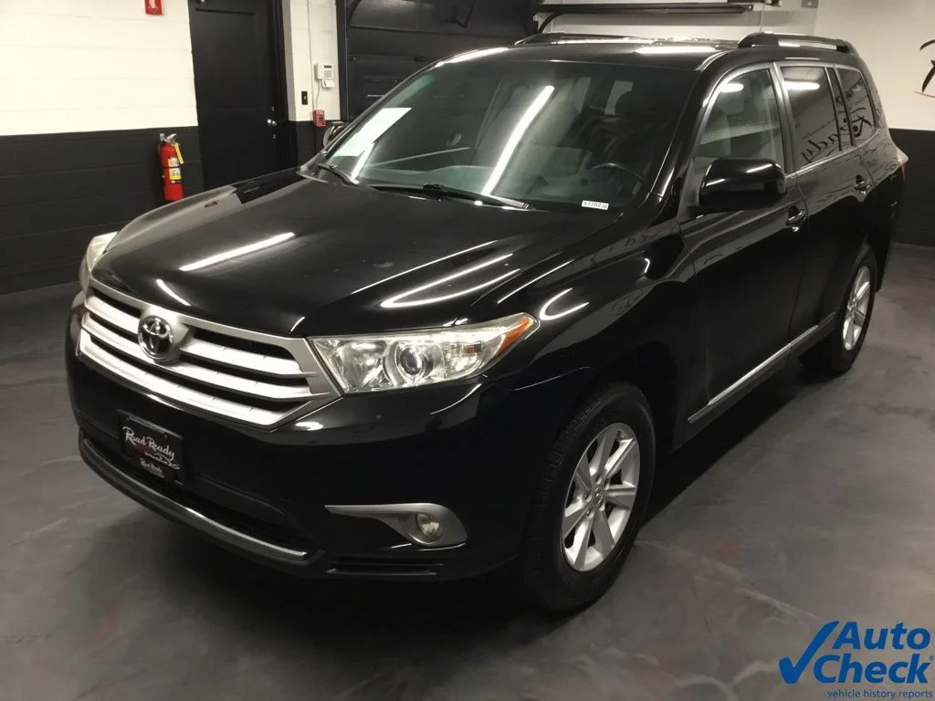 Used 2013 Black Toyota Base Plus V6 image 6