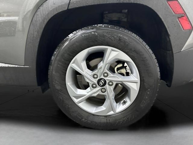 Used 2023 Gray Hyundai SEL image 28