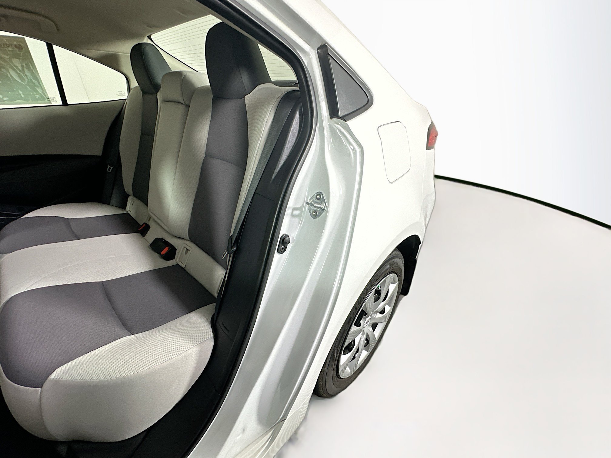 Used 2024 Ice Toyota LE image 25