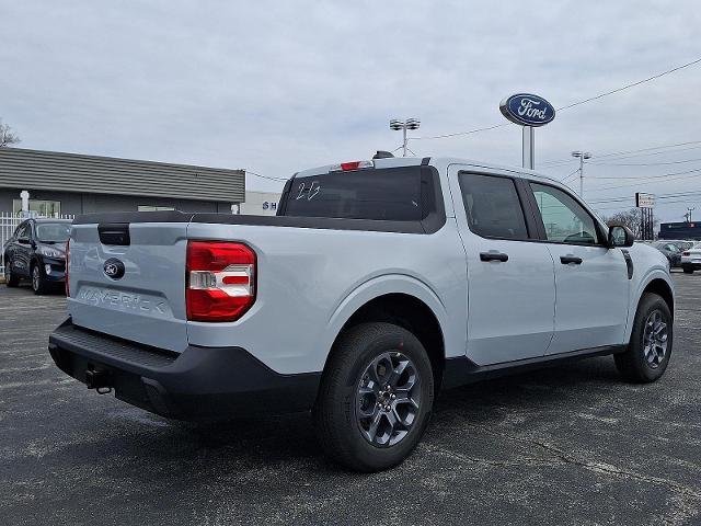 New 2026 Space White Metallic Ford XLT image 24