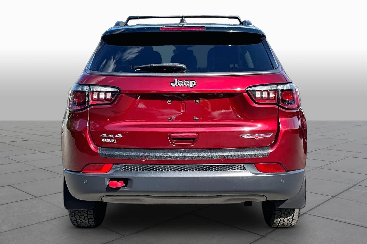Used 2021 Velvet Red Pearlcoat Jeep Trailhawk image 5