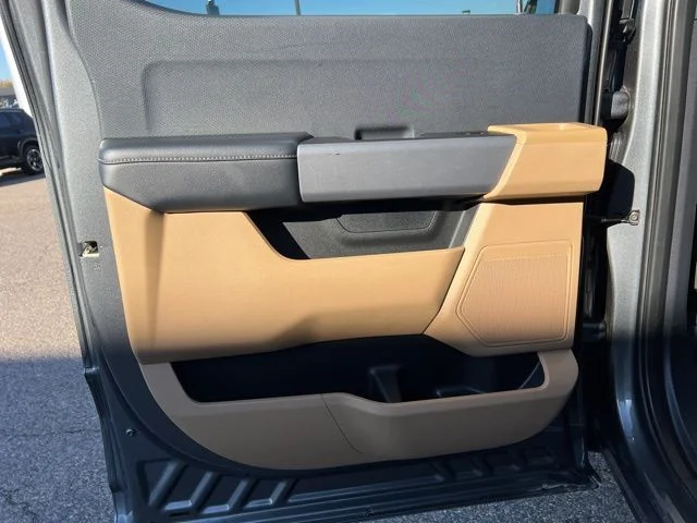 Used 2023 Gray Metallic Ford XLT image 32