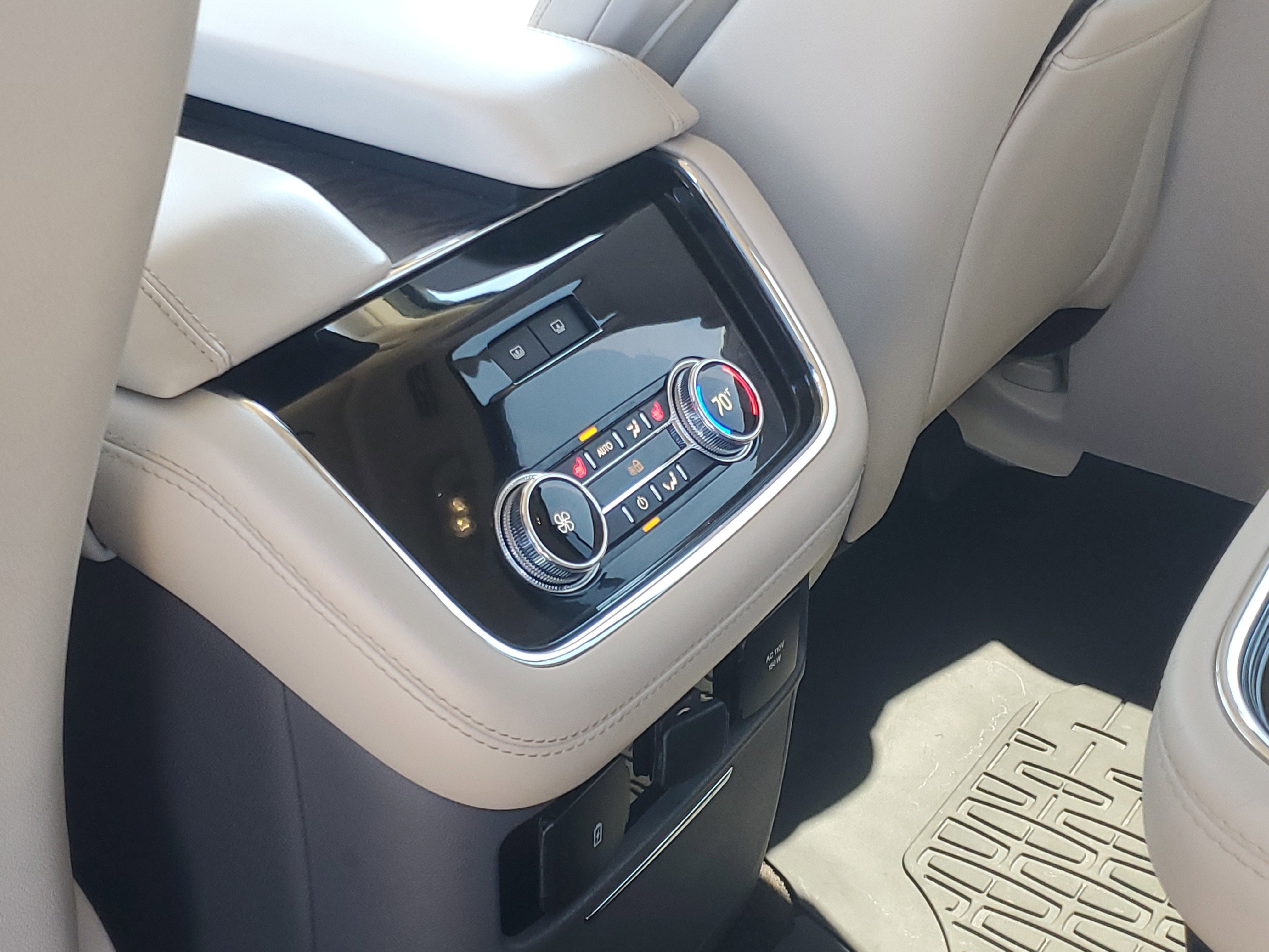 Used 2021 Flight Blue Lincoln Reserve image 13
