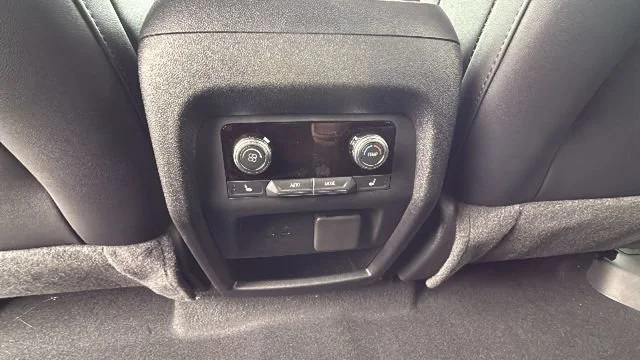 2026 GMC Acadia AT4 - Photo 25