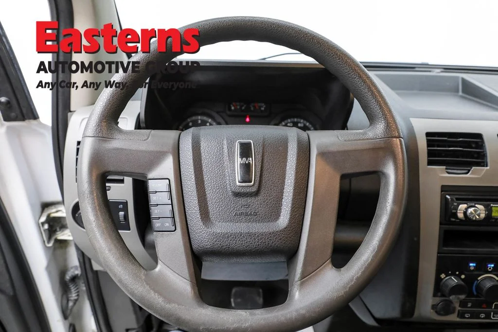 Used 2014 White VPG Taxi image 10