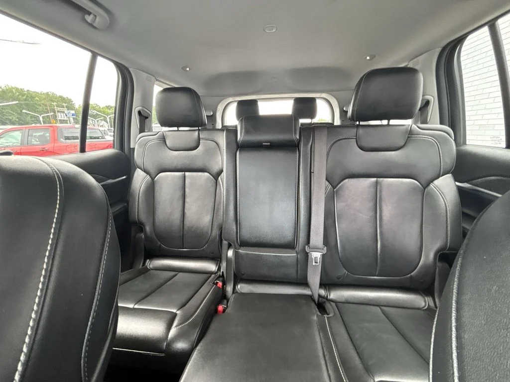 Used 2021 Gray Jeep Limited image 25