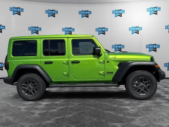 New 2025 Mojito Clear-Coat Exterior Paint Jeep Sport S image 6