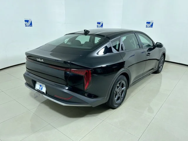 New 2026 AURORA BLACK PEARL Kia LXS image 5