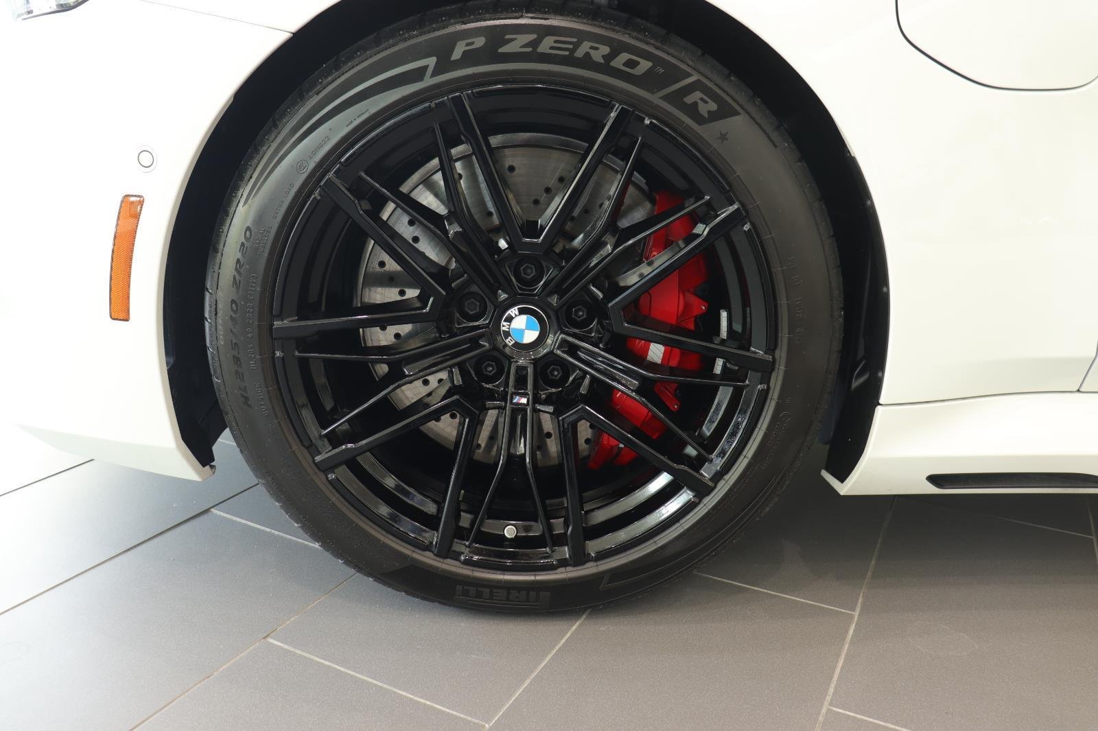 Used 2026 Alpine White BMW Base image 22