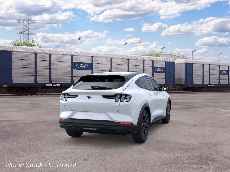 New 2026 Star White Metallic Tri-Coat Ford Select image 8