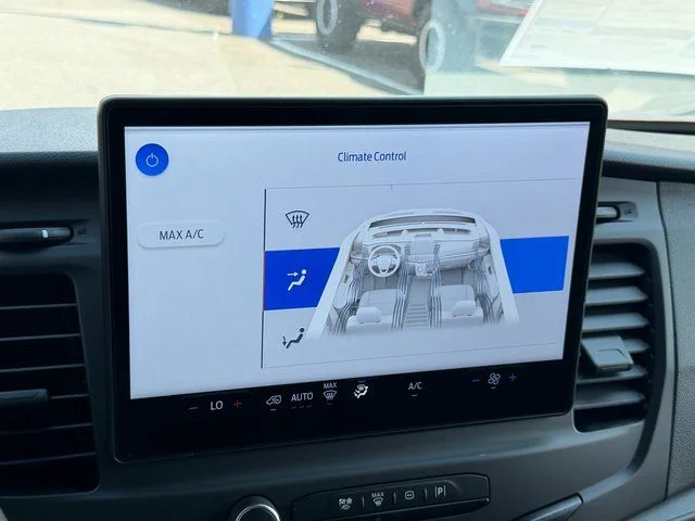 New 2026 Oxford White Ford Base image 23