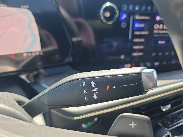 2026 Chevrolet Tahoe Premier - Photo 23