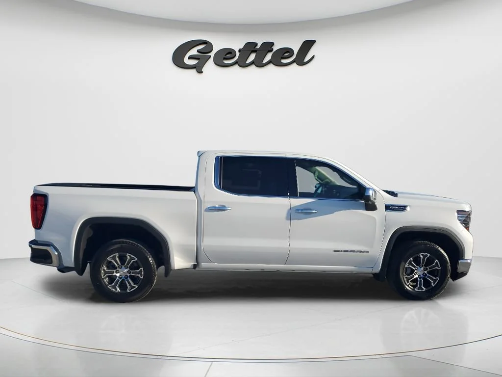 Used 2026 Summit White GMC SLT image 4