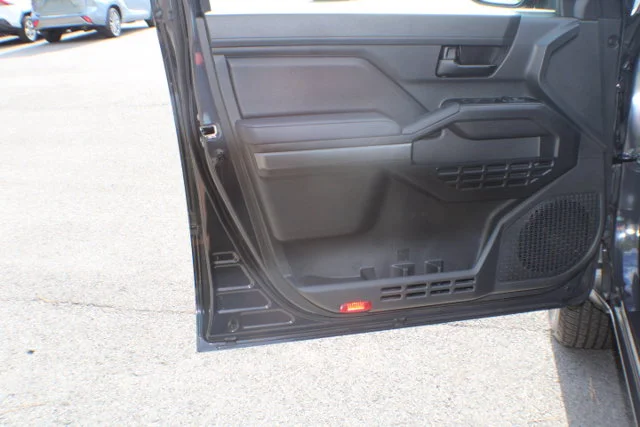 Used 2025 Underground Toyota SR5 image 6