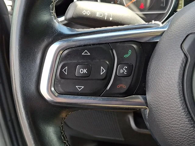 Used 2018 Gray Jeep Sahara 4x4 image 21