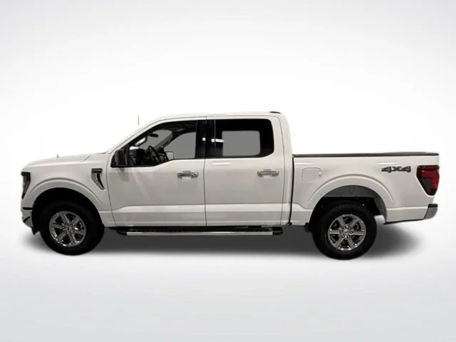 Used 2025 White Ford XLT image 5