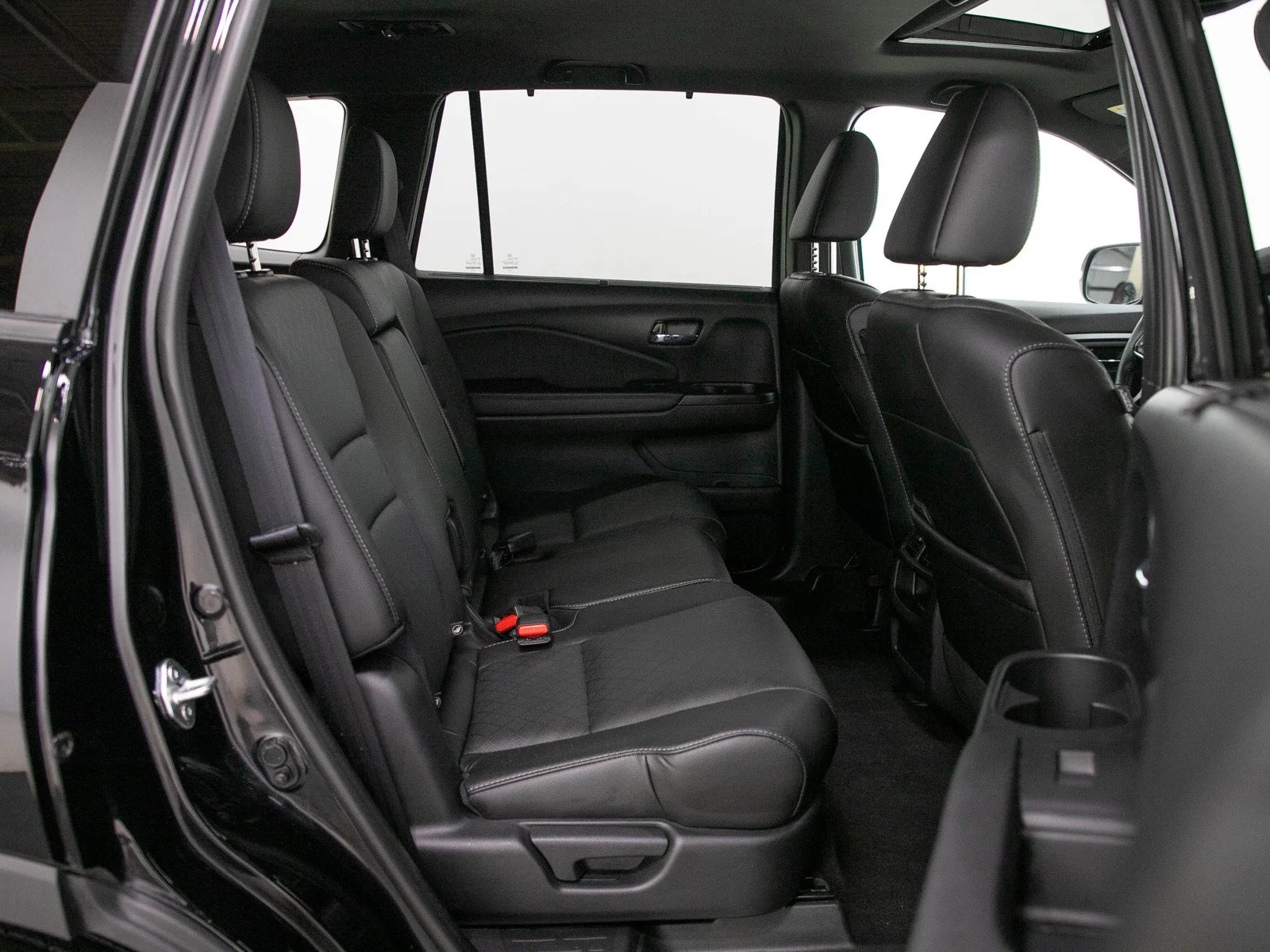 Used 2021 Crystal Black Pearl Honda EX-L AWD image 12