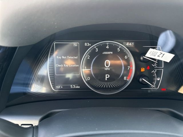 2025 Lexus ES 350 - Photo 15