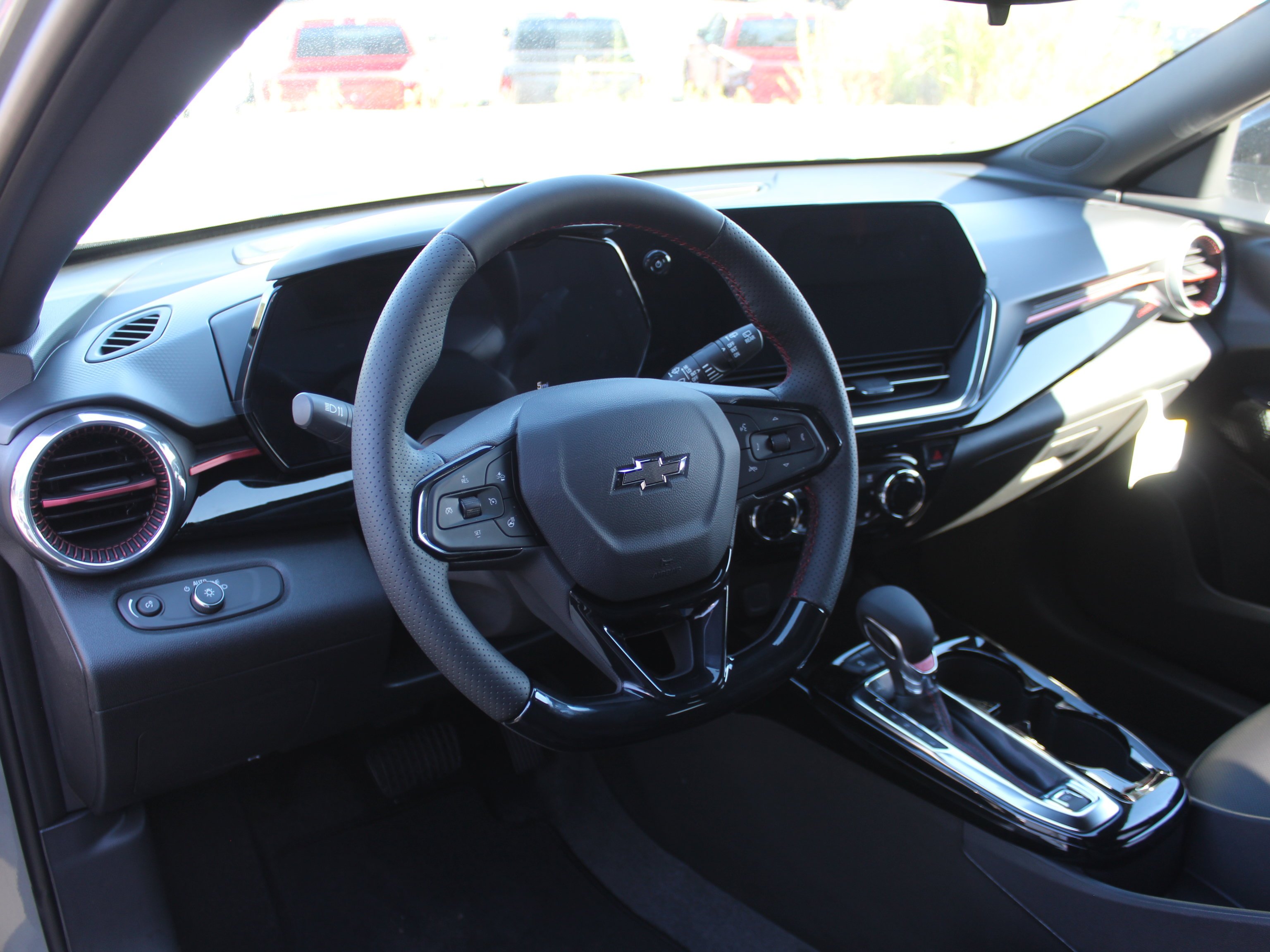 2026 Chevrolet Trax RS - Photo 12
