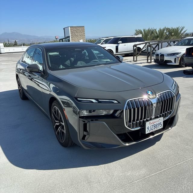 Used 2024 Gray Metallic BMW 740i image 3
