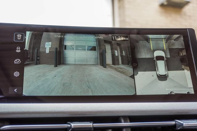 Certified Used 2025 White Hyundai Limited image 38