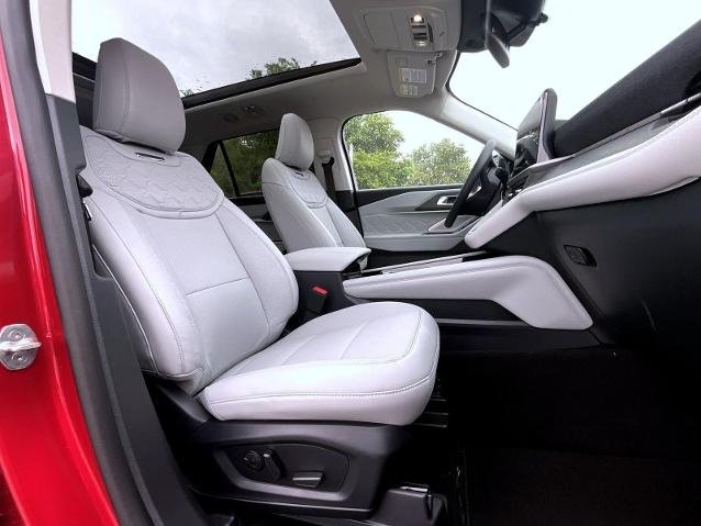 New 2026 Rapid Red Metallic Tinted Clearcoat Ford Platinum image 45