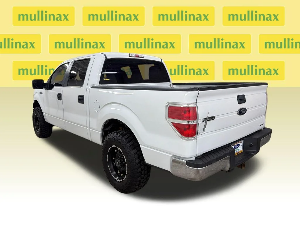 Used 2013 White Ford XL image 8