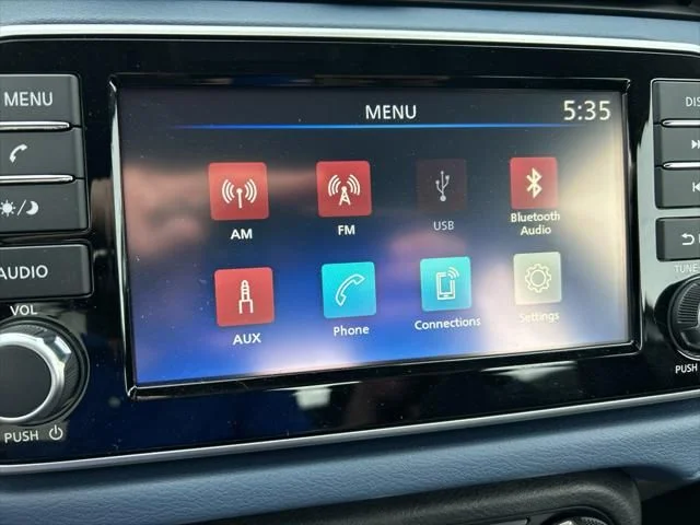 2025 Nissan Versa Sedan SV - Photo 18