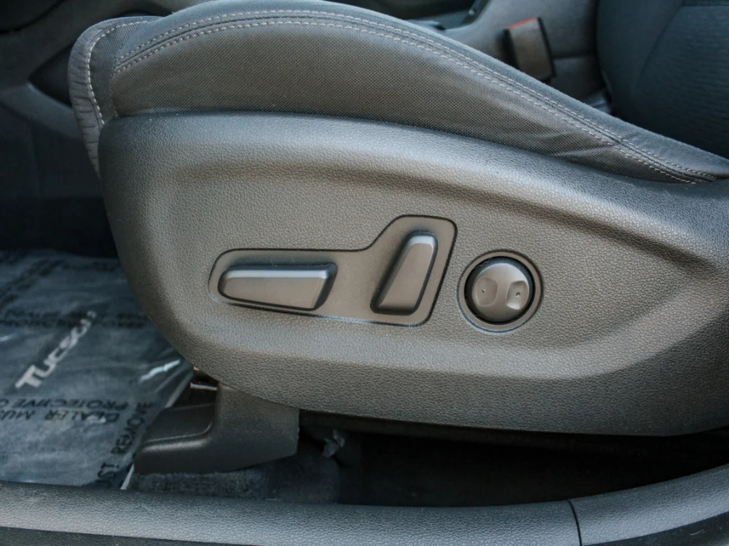 Used 2019 Dusk Blue Hyundai Value image 10