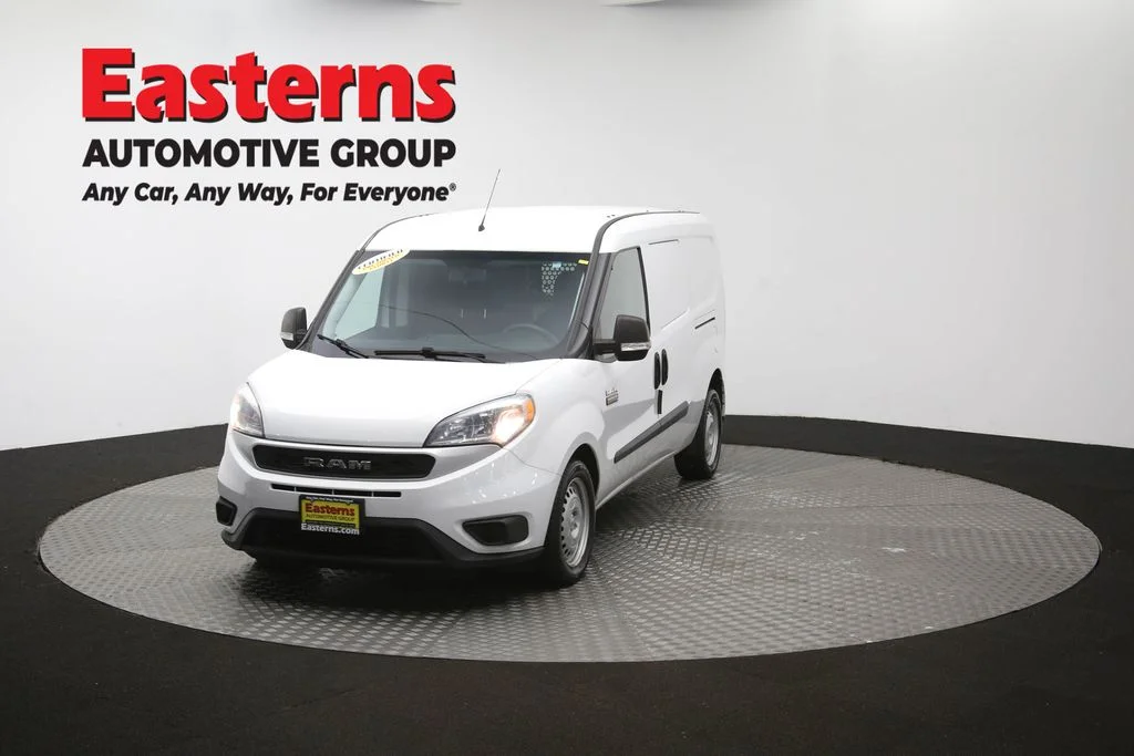 Used 2022 White Ram Base image 55