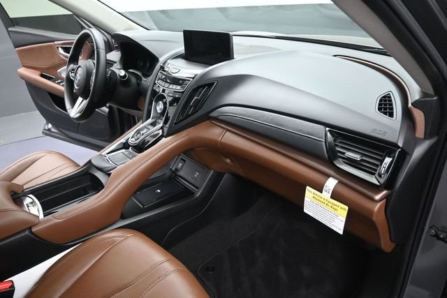 Used 2024 Liquid Carbon Metallic Acura Technology Package image 26