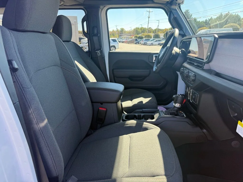 Used 2026 White Jeep Sport image 30