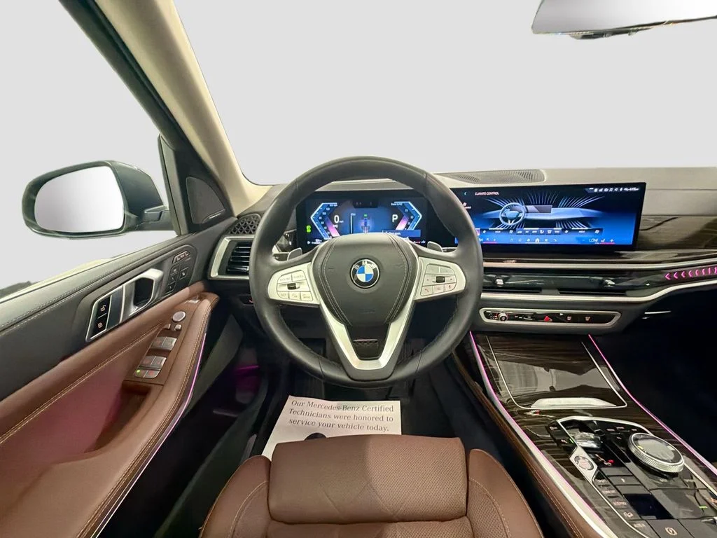 Used 2024 Black BMW xDrive40i image 24