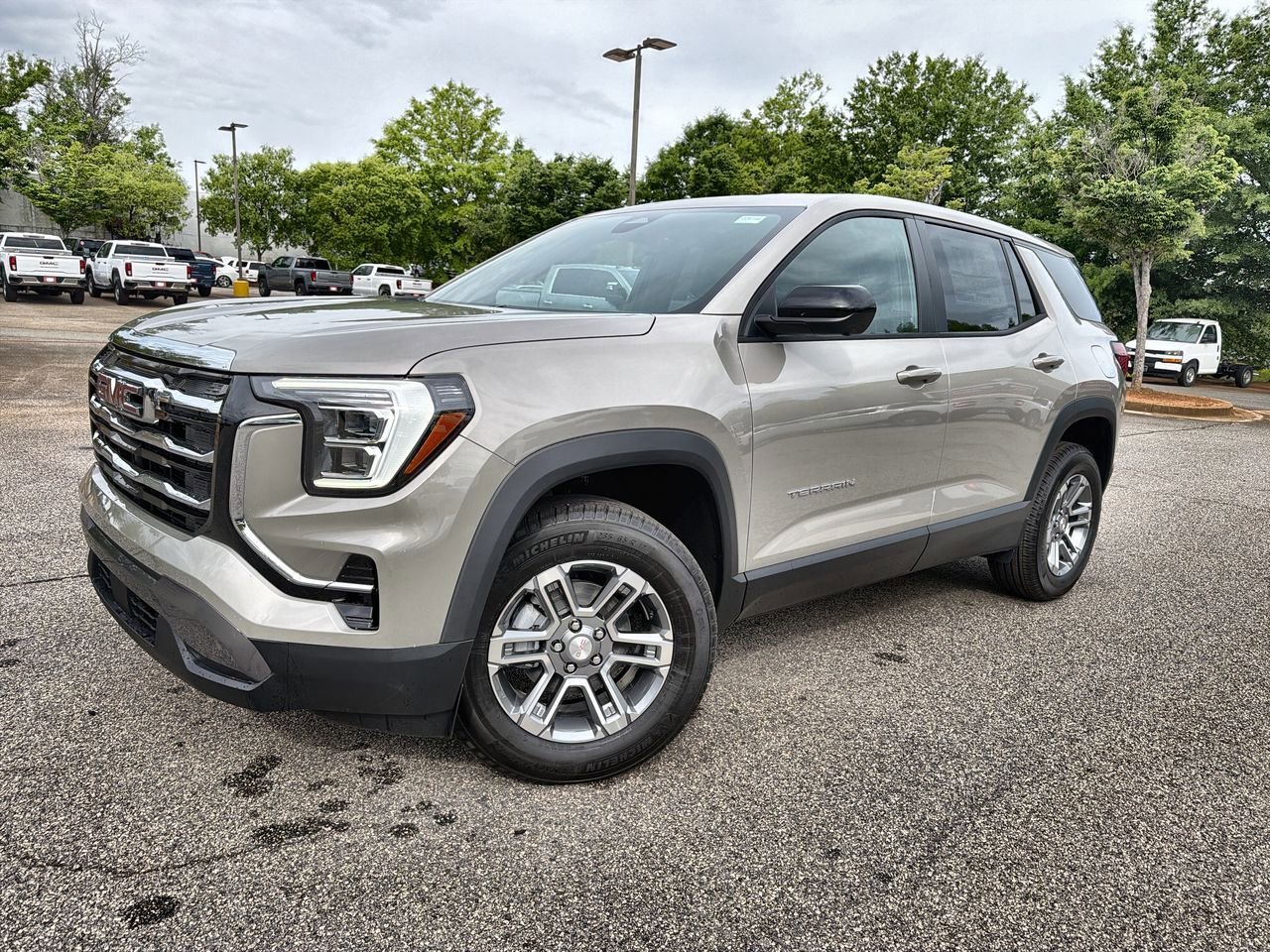 2026 GMC Terrain Elevation FWD's photo