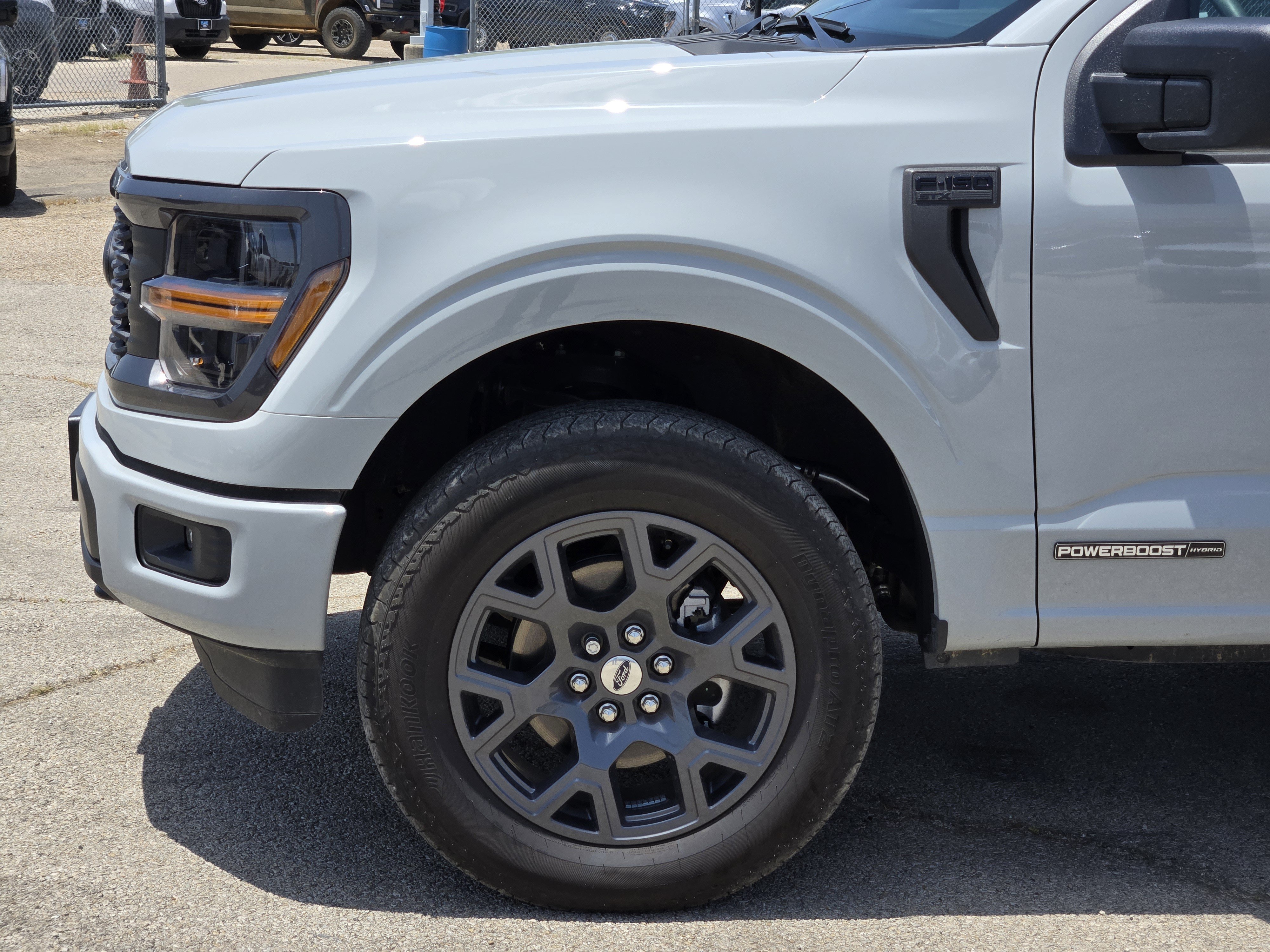 New 2026 Avalanche Ford STX image 6