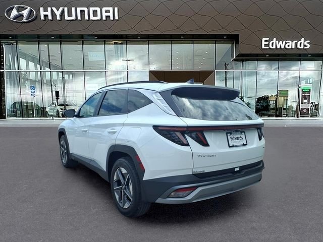 New 2026 White Hyundai SEL Premium image 7