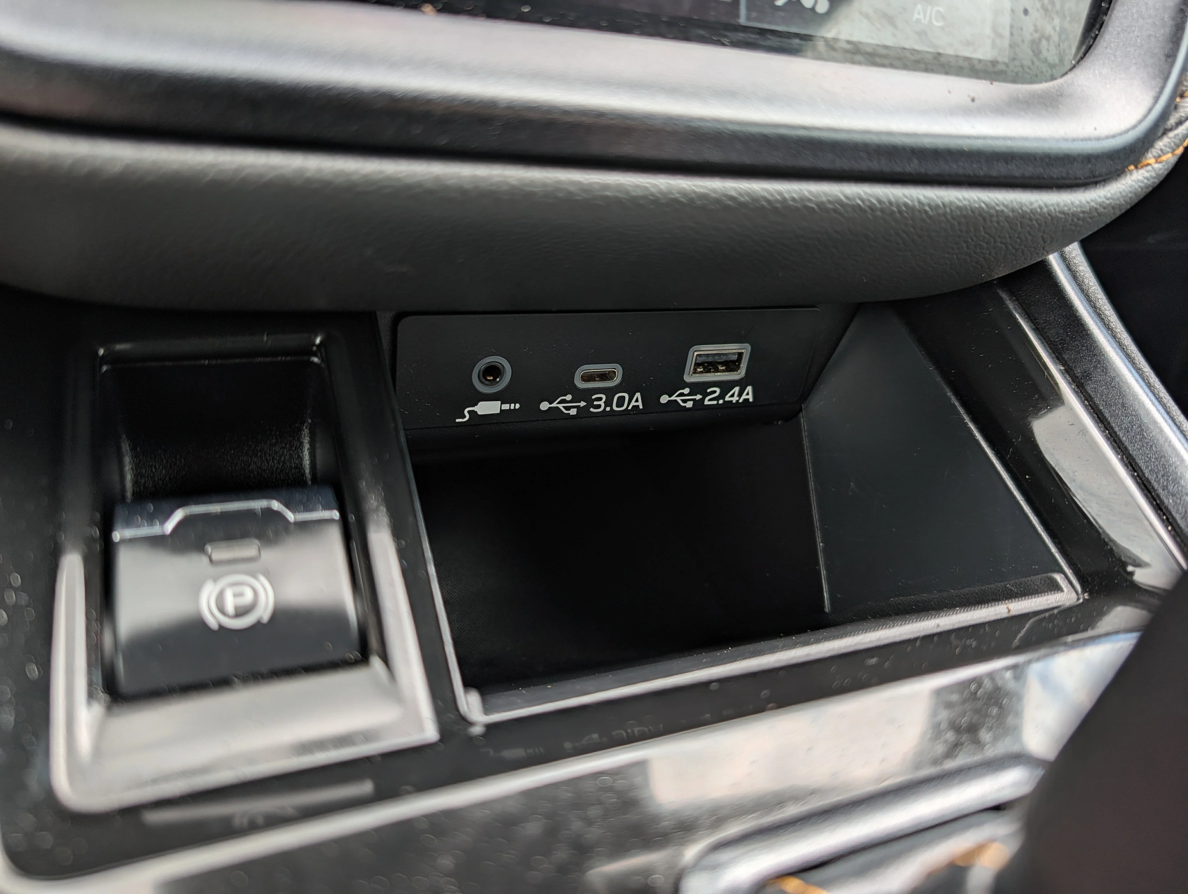 Used 2023 Crystal White Pearl Subaru Wilderness image 34