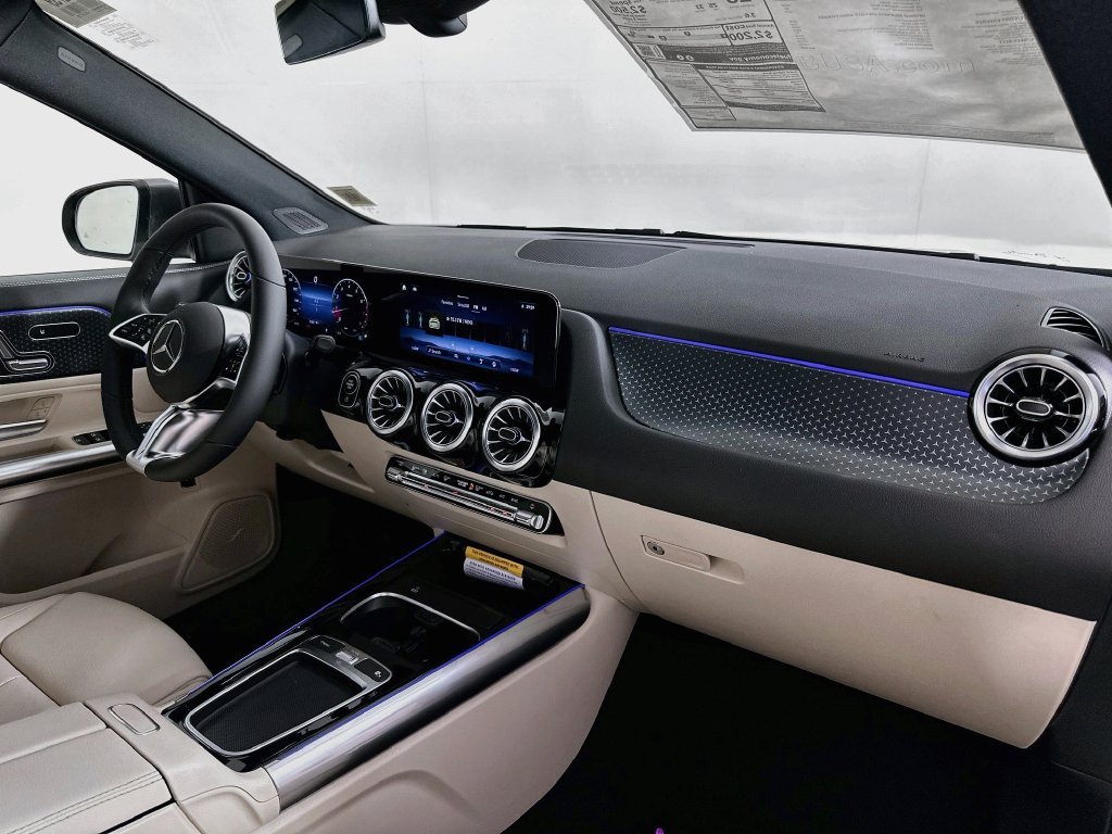 New 2026 Mountain Grey Metallic Mercedes-Benz GLA 250 image 58
