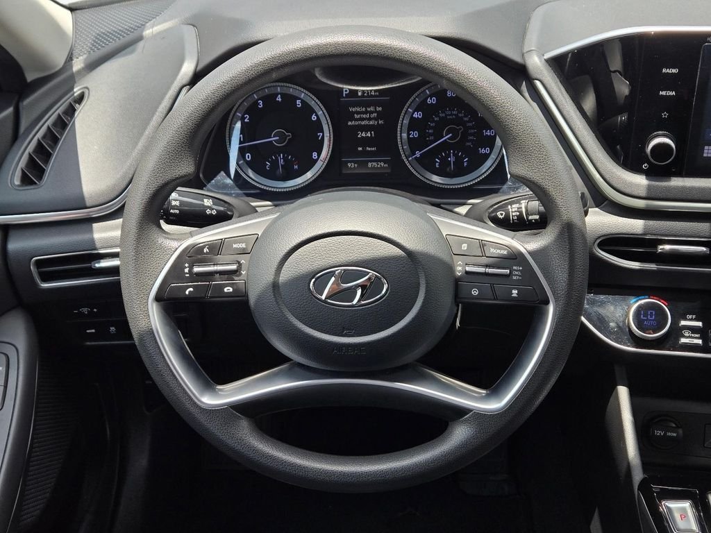 Used 2022 Gray Hyundai SEL image 19