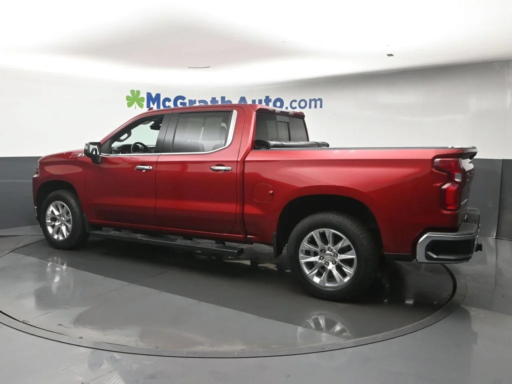 Used 2021 Red Chevrolet LTZ image 25
