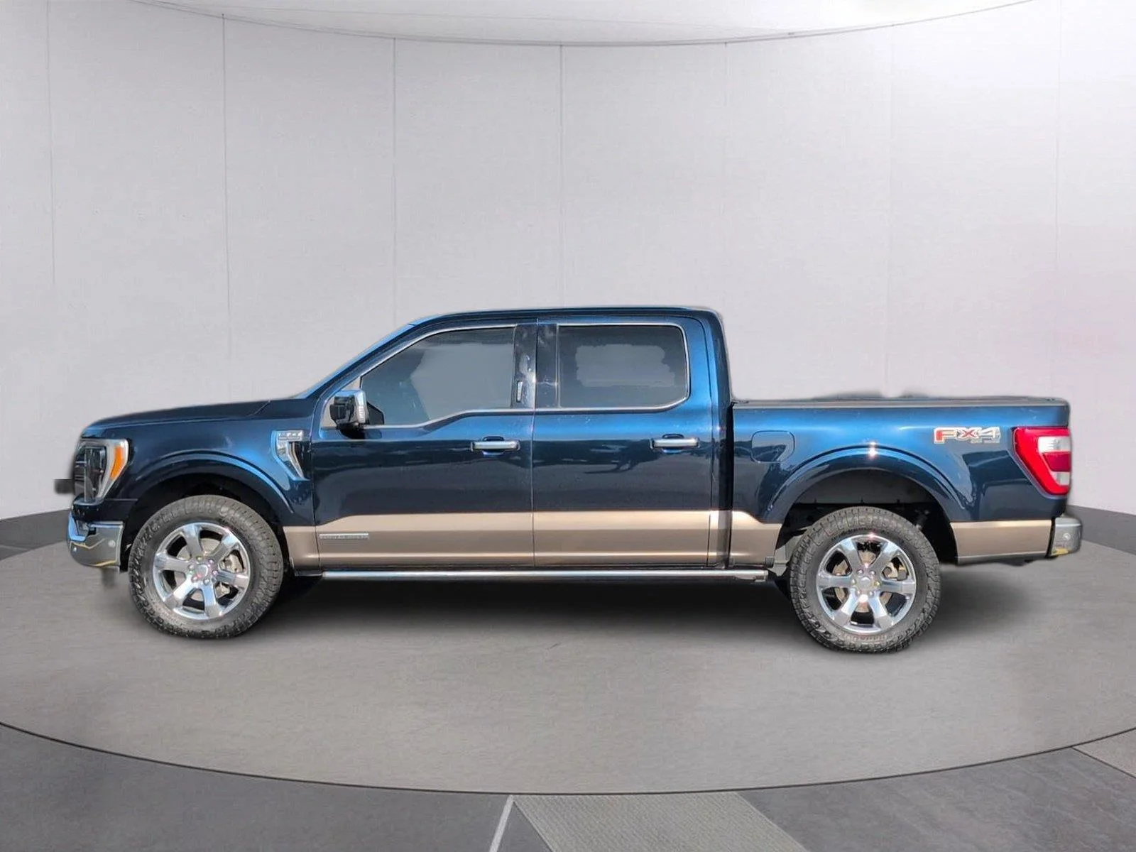 Used 2023 Antimatter Blue/Stone Gray Ford King Ranch image 2