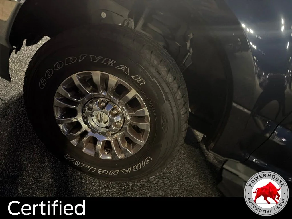 Used 2021 Blue Ford XLT image 4