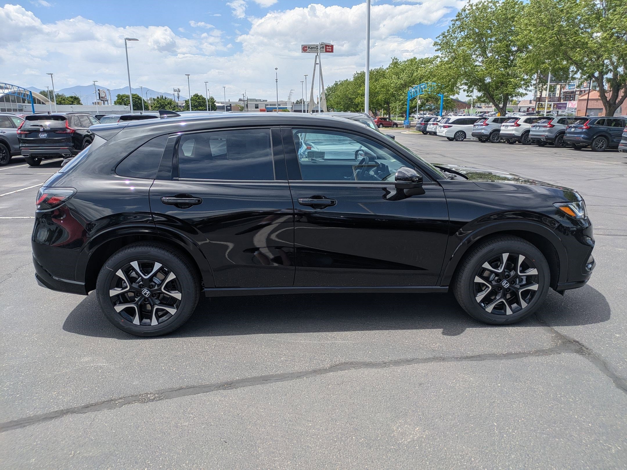 New 2027 Crystal Black Pearl Honda EX-L image 2