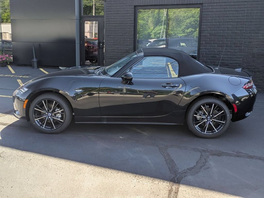 New 2026 Jet Black Mica Mazda Grand Touring image 7